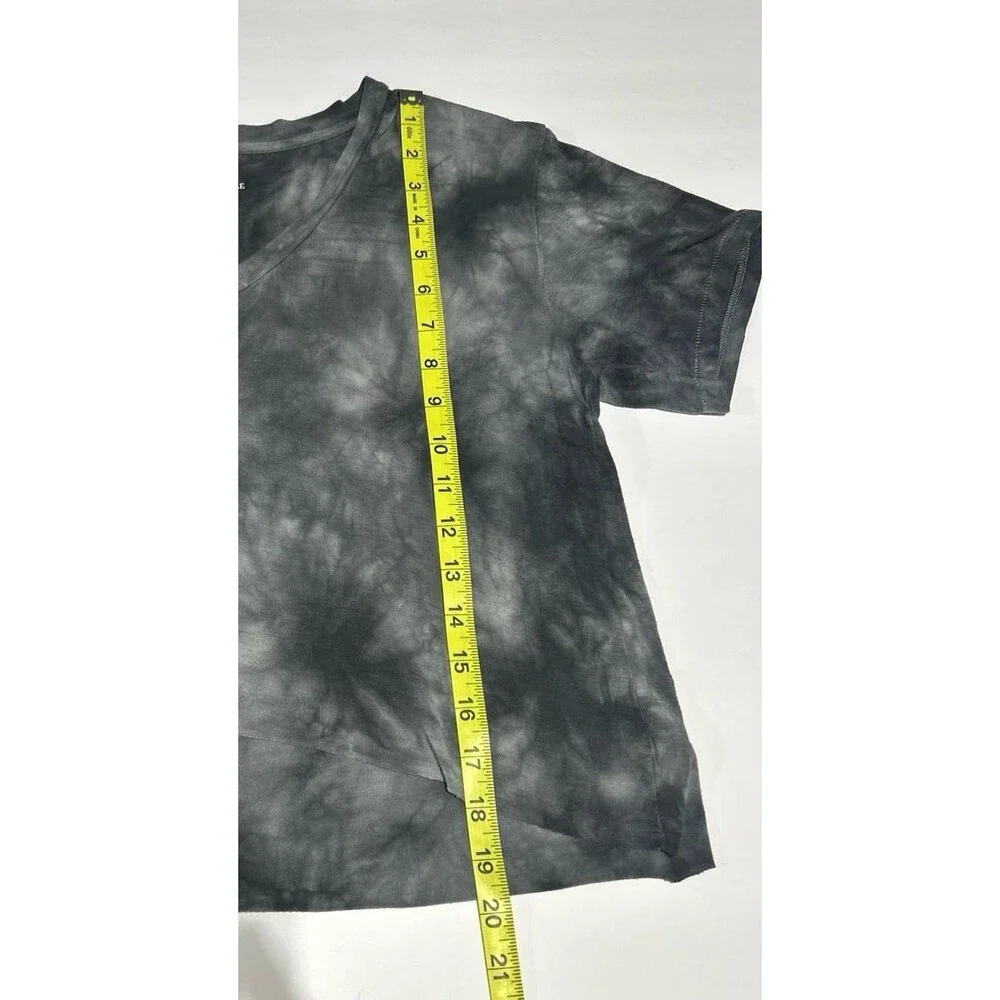 American Eagle Women's Small Black Tie-Dye V-Neck T-Shirt